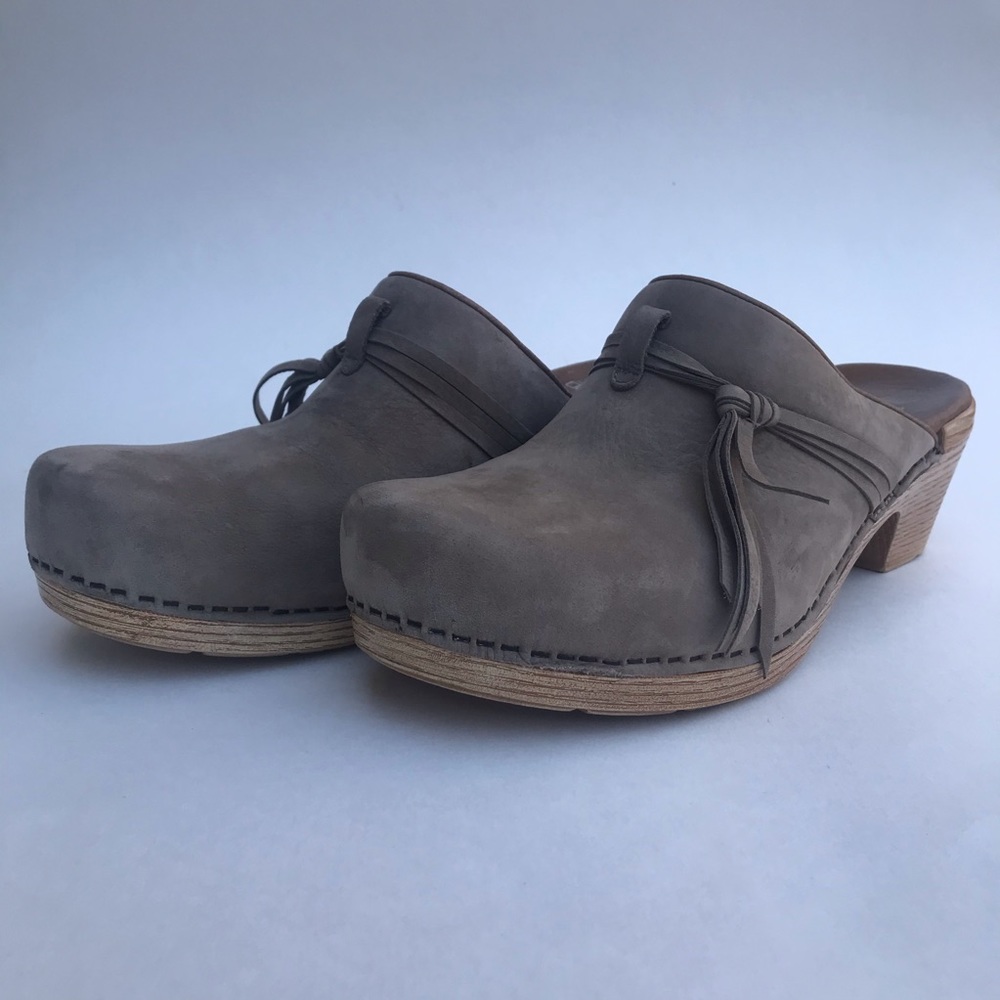 Dansko Gray backless mule clog with fringe size 8